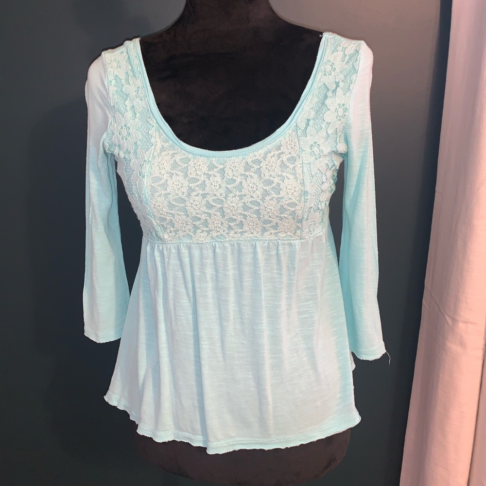 Hollister Top